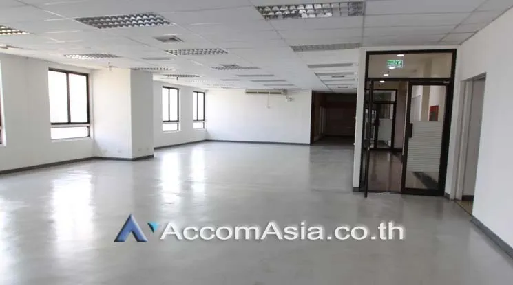unit Office space For Rent in Phaholyothin, Bangkok  near MRT Phahon Yothin (AA18762)
